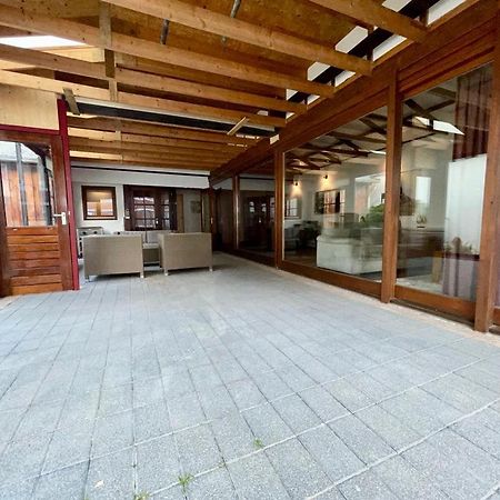 Beejmig Villa อาร์เซิน ภายนอก รูปภาพ